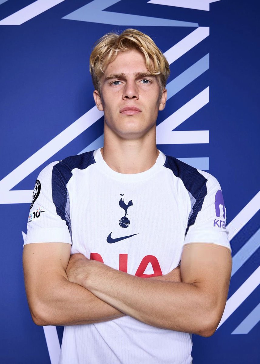 Ronzthfc's tweet photo. 🚨- #THFC signing Sandro tonali has reportedly been executed by Lucas bergvall. 

Announcement severely delayed. https://t.co/Hg6MAcE2N0
