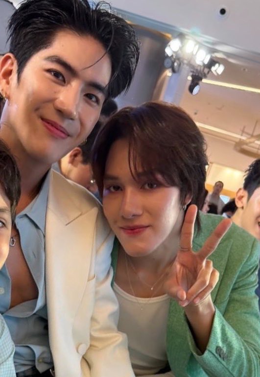 Tearremq_'s tweet photo. ครั้งที่ 4 พี่ว่าไม่ควรแล้วครับ https://t.co/j7Uxqgj9BA