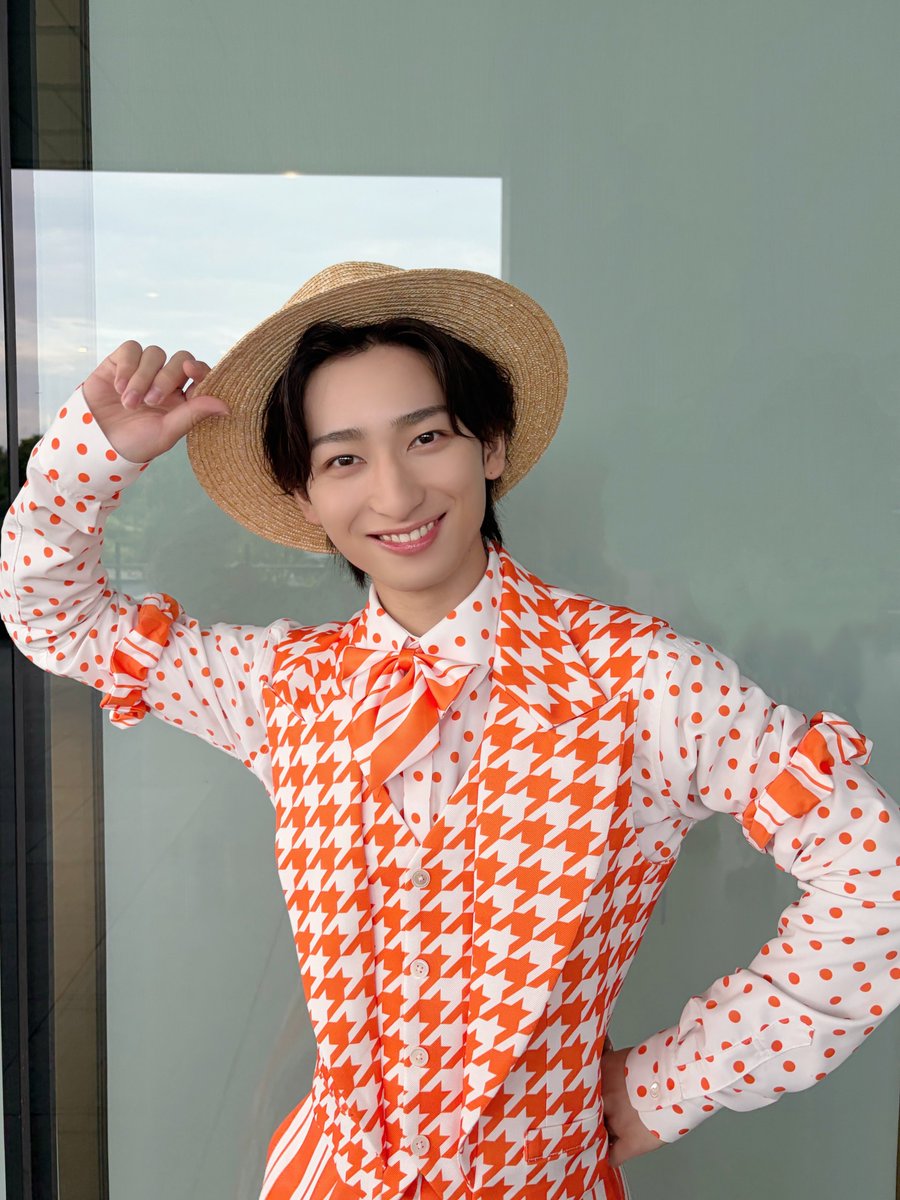 ICEx_official's tweet photo. ＼ #ICEx 筒井俊旭 🧡／

#筒井俊旭 (Tsutsui Toshiaki)
2006.3.27 20歳

リリイベありがとっしー！
たくさんのCOOLerに会えて幸せでした！！
コールとかたくさん声出してくれてありがとう！！嬉しかった！！
プン☆ジェラ衣装どうでしたか？笑
目がチカチカするよね笑
次が本当のリリイベファイナル！
最後までよろしくね！

▼Instagram📷
https://t.co/SfbnOVq9We

▼ICEx公式HP🧊
https://t.co/Oryxm49Vhf

#歯磨き #FRESH
#COOLer #リリースイベント