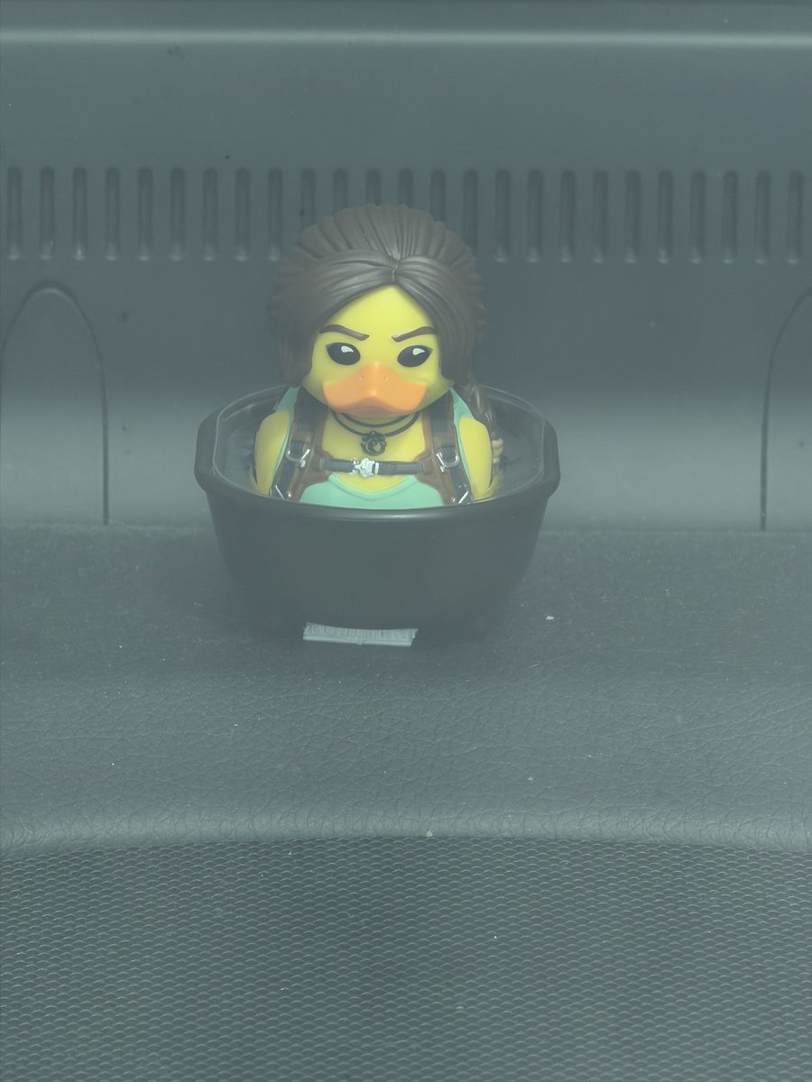 JamieCGames's tweet photo. Snatched as soon as I saw them 🥳😏

The mini figure will now go on continuous adventures with me in the car 🔥 https://t.co/CPFZiOICqm