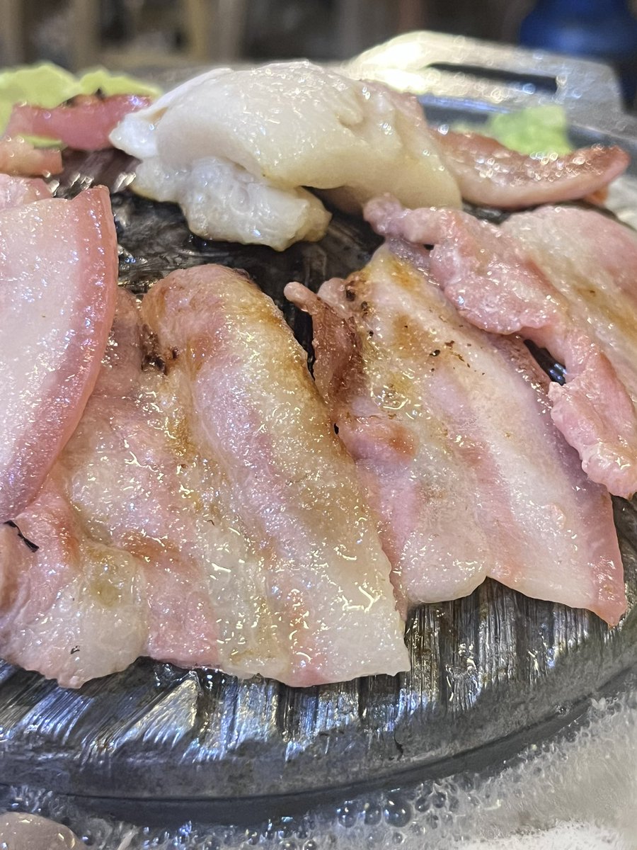 Zir_coM09's tweet photo. อีกวันจะเป็นไร55 https://t.co/kkKIJski5v