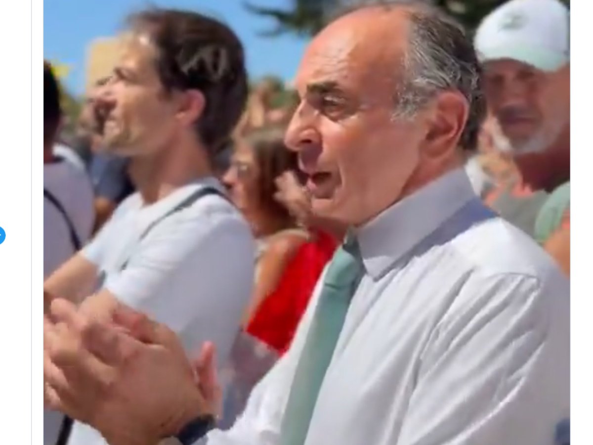 Lisabethdanj's tweet photo. Quelle autre personnalité politique était à la 
Dernière Marche pour Louis… ? ????

Le Courage de s’engager c’est notre Z.  
Merci Monsieur. https://t.co/Ji4LlkJC4p