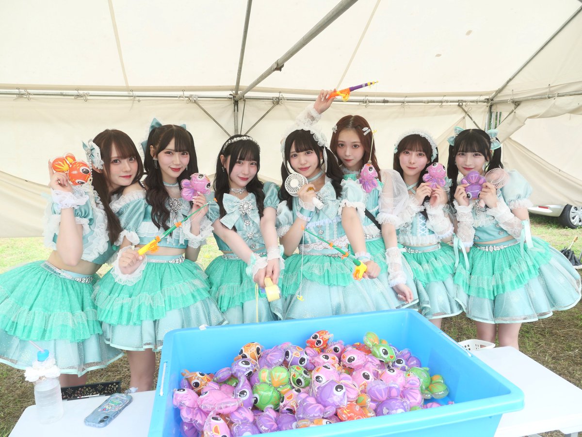Root__mimi's tweet photo. 本日もRoot mimiに会いに来てくださった皆さん、ありがとうございました！🐰🩷

みなさん、新衣装はいかがですか？🩷
夏らしい爽やかさと、Root mimiらしいかわいさがぎゅっと詰まった衣装になりました✨

お気に入りポイントや好きなところがあったら、ぜひ教えてください💭💕
たくさん感想待ってます！🌻

釣り女王決定戦では、たくさんの応援のおかげで2位になることができました👑🎣✨
本当にありがとうございました！
皆さんの応援があったからこその結果です🥹
これからもRoot mimiらしく、もっとたくさんの方に笑顔を届けられるよう頑張ります！

この夏、もっと一緒に最高の時間を過ごしましょう🫶💕

次回のるとみちゃんはこちら！🐰💭
『SPARK 2026 渋谷納涼祭』に出演させていただきます！

🗓️2026年7月11日(土)
🎪渋谷ベルサールガーデン含む複数会場
🕰️時間：OPEN TBA / START TBA
※変更の可能性あり

🎟️ticket
料金：VIP¥15,000- / 一般¥4,000- (各＋１D）
※全会場前方エリアあり

チケットは詳細こちらから🫧
https://t.co/TnL5tr2Sxg

⏰販売期間
先行抽選(VIPチケット)：2026/5/31 (日) 22:00 - 2026/6/21 (日) 23:59

一般販売(一般チケット)：2026/5/31 (日) 22:00 - 2026/07/10 (金) 23:59

一般販売(VIPチケット)：2026/6/22 (月) 22:00 - 2026/07/10 (金) 23:59

#Rootmimi
#ルトミ