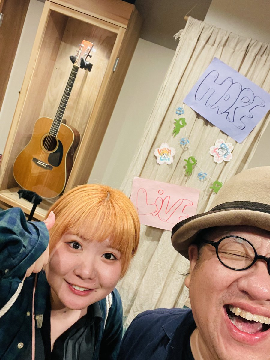 onosiu's tweet photo. 本日は、土砂降りの中ご来場頂きありがとうございました！
紅波ちゃんとのツーマン。
とても楽しい時間でした！
呼んでくれてありがとー♪
また一緒に歌いましょーね！ https://t.co/xnVpaLpRFc