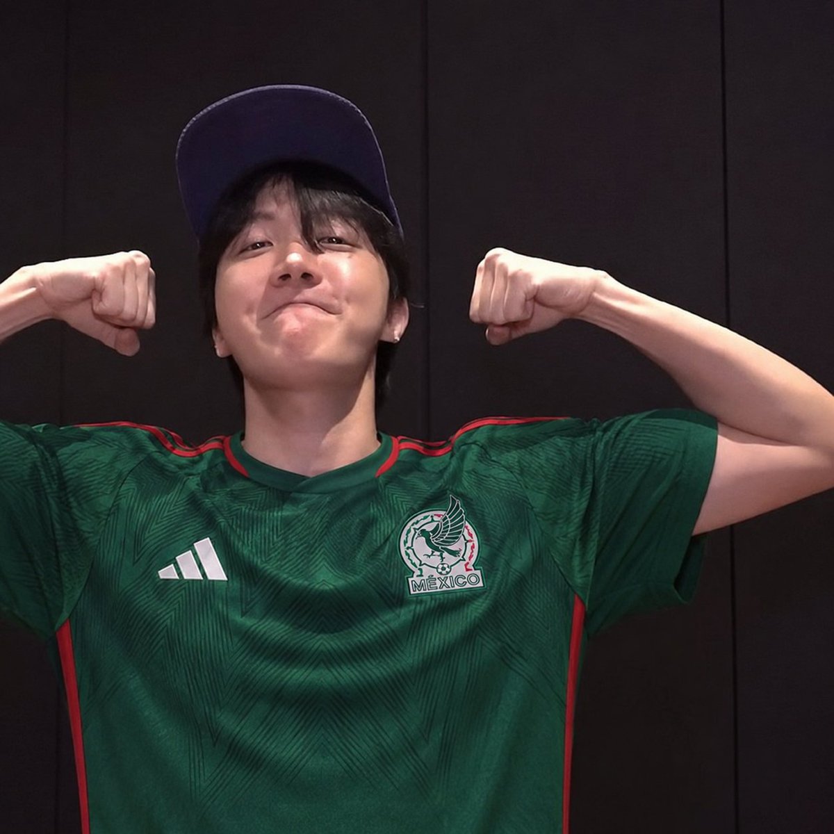 chokooretas's tweet photo. CHINGUEN A SU MADRE TODOS HOY GANA MÉXICO https://t.co/DMivB37Ggx