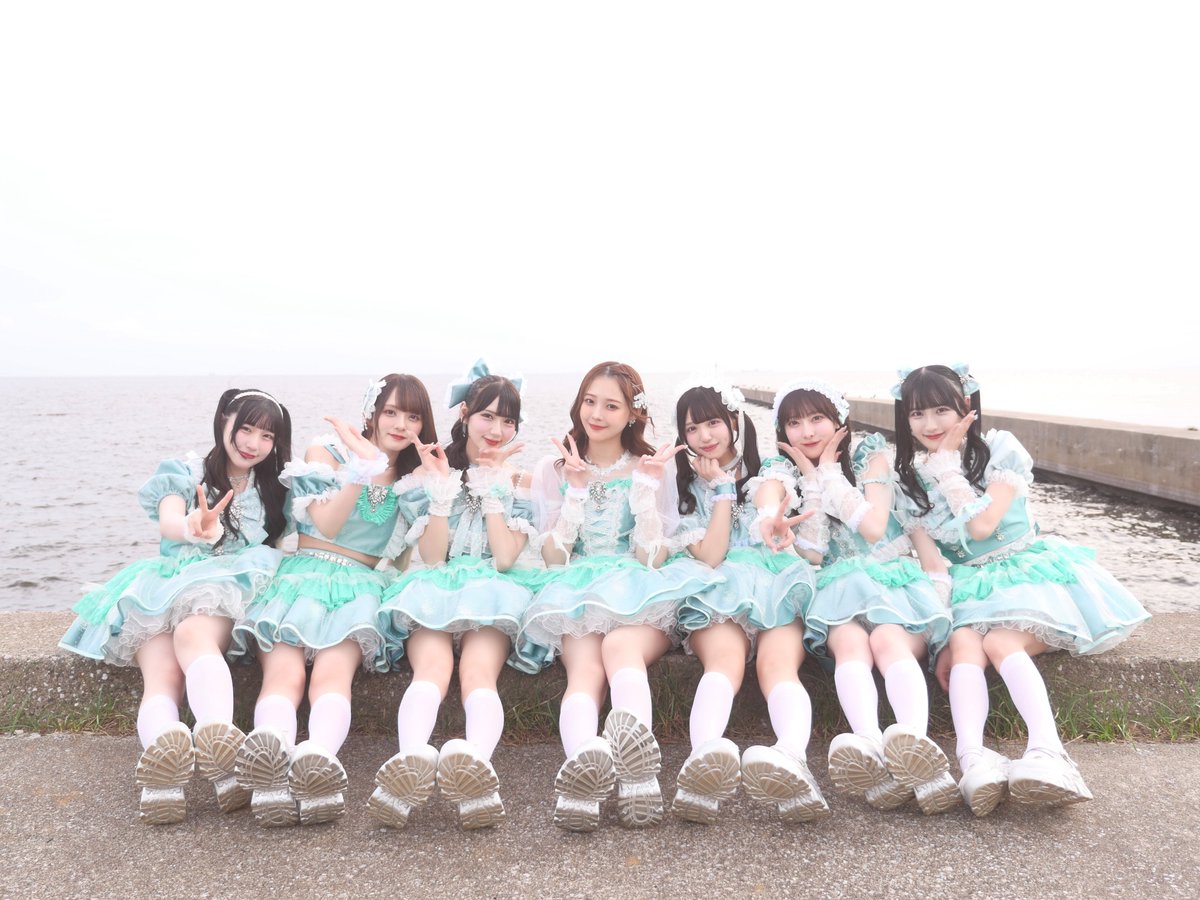 Root__mimi's tweet photo. 本日もRoot mimiに会いに来てくださった皆さん、ありがとうございました！🐰🩷

みなさん、新衣装はいかがですか？🩷
夏らしい爽やかさと、Root mimiらしいかわいさがぎゅっと詰まった衣装になりました✨

お気に入りポイントや好きなところがあったら、ぜひ教えてください💭💕
たくさん感想待ってます！🌻

釣り女王決定戦では、たくさんの応援のおかげで2位になることができました👑🎣✨
本当にありがとうございました！
皆さんの応援があったからこその結果です🥹
これからもRoot mimiらしく、もっとたくさんの方に笑顔を届けられるよう頑張ります！

この夏、もっと一緒に最高の時間を過ごしましょう🫶💕

次回のるとみちゃんはこちら！🐰💭
『SPARK 2026 渋谷納涼祭』に出演させていただきます！

🗓️2026年7月11日(土)
🎪渋谷ベルサールガーデン含む複数会場
🕰️時間：OPEN TBA / START TBA
※変更の可能性あり

🎟️ticket
料金：VIP¥15,000- / 一般¥4,000- (各＋１D）
※全会場前方エリアあり

チケットは詳細こちらから🫧
https://t.co/TnL5tr2Sxg

⏰販売期間
先行抽選(VIPチケット)：2026/5/31 (日) 22:00 - 2026/6/21 (日) 23:59

一般販売(一般チケット)：2026/5/31 (日) 22:00 - 2026/07/10 (金) 23:59

一般販売(VIPチケット)：2026/6/22 (月) 22:00 - 2026/07/10 (金) 23:59

#Rootmimi
#ルトミ