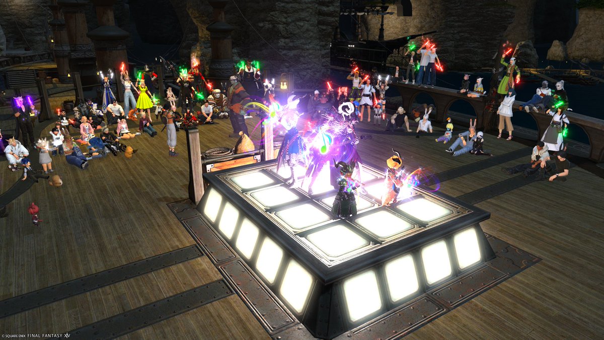 Qbell_ff14's tweet photo. 本日も #ザ・ノスカー さんの演奏会にお邪魔してきました～ 
熱量がすごくて最高でした～
#FF14 https://t.co/3Nz1pKRUX4