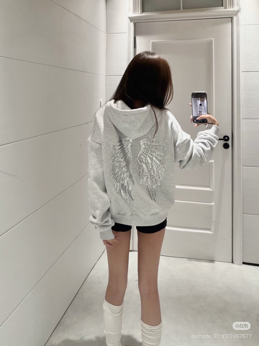 tttenlee10's tweet photo. Pre🪽เสื้อ subdued wing hoodie 🤍

🌺 2,250.- ส่งฟรี

pink / gray / navy
Size xxs / xs / s / m

รับมัดจำ 50%
#subduedthailand
#brandymelvillethailand #ส่งต่อcintage #brandymelvilleth เสื้อ หิ้ว #พรีจีน #ส่งต่อbrandy #ส่งต่อstylist #พรีเกาหลี #ส่งต่อเสื้อผ้า เสื้อแขนยาว ฮู้ด https://t.co/PkaG8CTlVE
