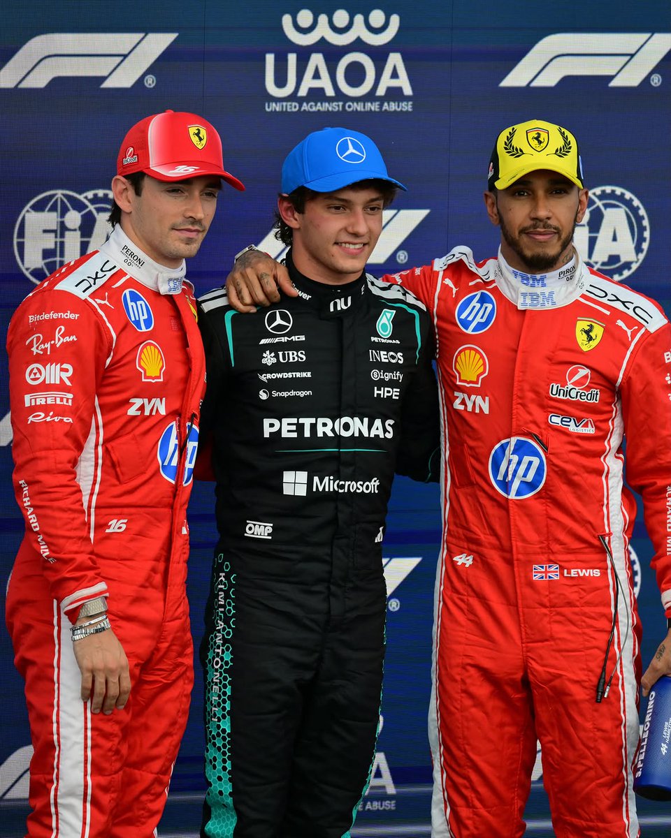 KayeedKhan's tweet photo. The kind of photo you'll look back on years from now.

#F1 #Formula1 #BritishGP #Ferrari #Mercedes #LewisHamilton #CharlesLeclerc #KimiAntonelli https://t.co/swQARzai2M