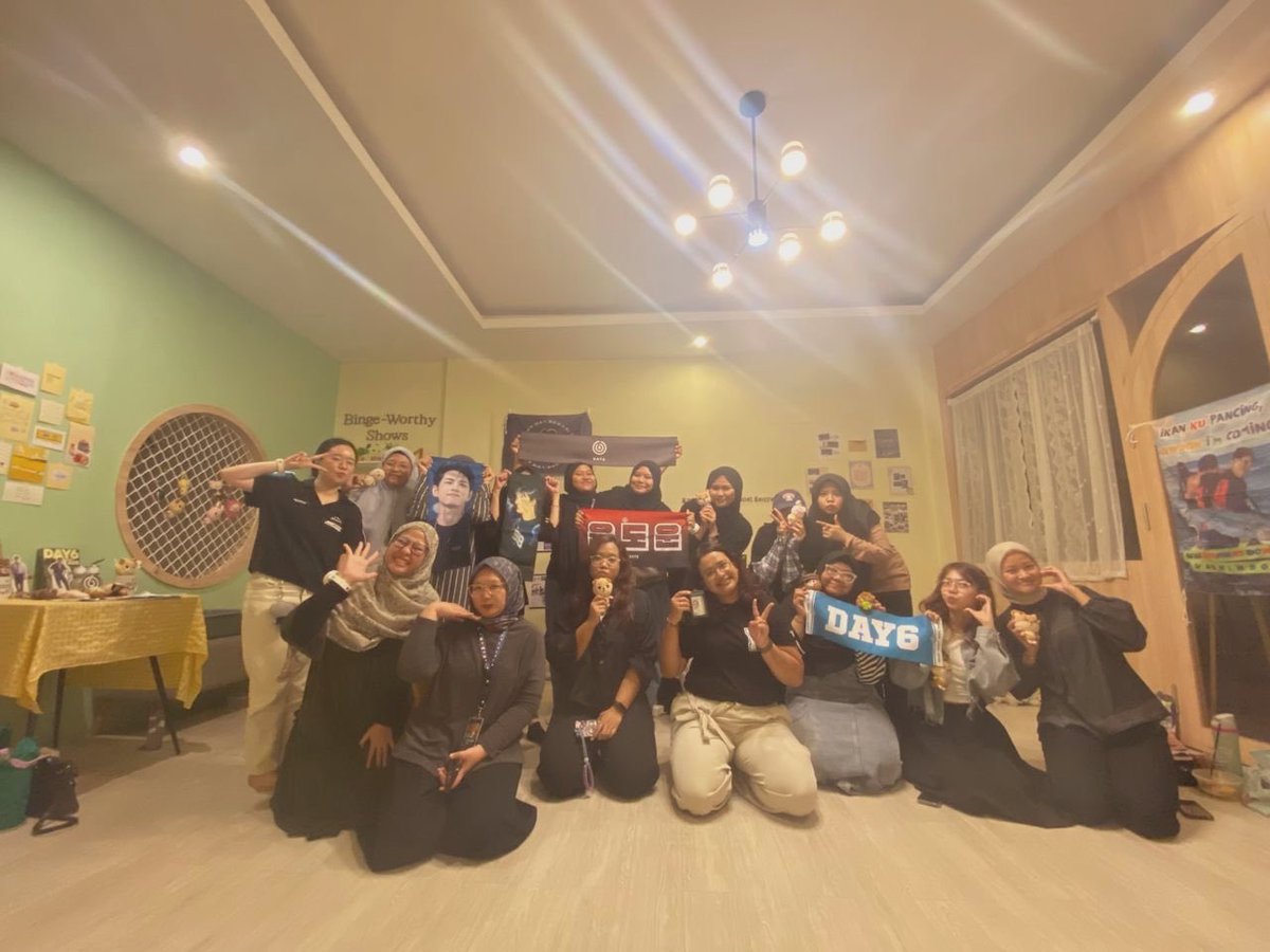 MyDay_Bekasi's tweet photo. [#MYDAYBEKASI] 

Thank you so much for today, My Day! 🍀
Meskipun banyak kekurangan, kami berharap keseruan hari ini akan menjadi kenangan yang akan selalu diingat My Day Bekasi🫶

See you very soon 🤗 https://t.co/jWOyNngkgZ