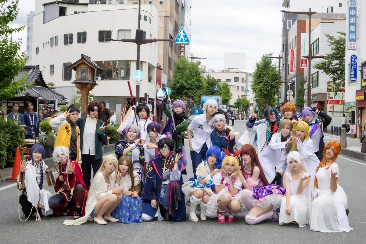 coslifenagano's tweet photo. 善光寺表参道夏祭りご参加の皆様お疲れ様でした！！心配されたお天気もイベント中は持ってくれて例年と比べ過ごし易い1日でした😀　コスパフォは初の路上ステージ大勢の方が見に来て頂き 参加チームの皆さんの素敵なステージで盛り上がりました！！　　続く...　   #コスライ https://t.co/BPlAEdssUV