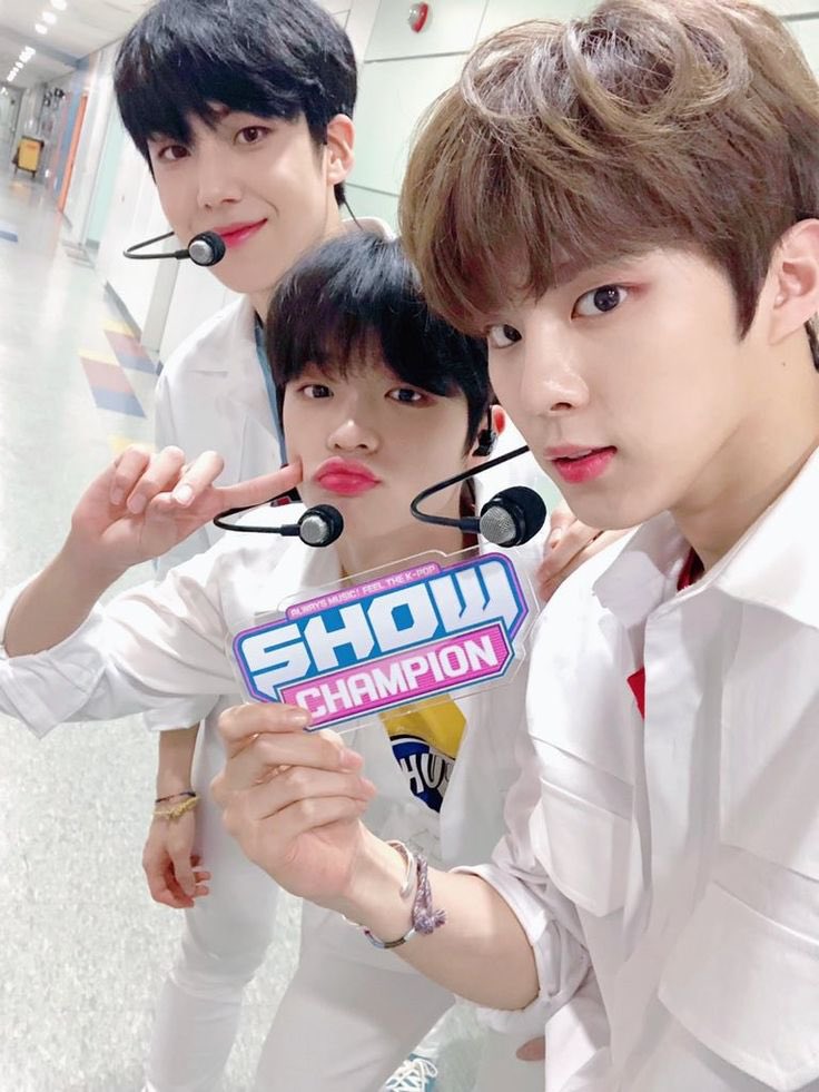 wooseoksnia's tweet photo. 우리 우동상 in…
2019🥹❤️                           2026🥹￼❤️ https://t.co/eYoAEkOhoV