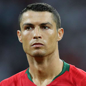 FJCarrasco68's tweet photo. La selección nacional de fútbol (abomino de La Roja) se juega mañana pasar a cuartos de final del Mundial frente a Portugal. Es el único país, junto con Italia, al que no me gustaría derrotar. Todo lo contrario de Inglaterra, Francia y Marruecos, nuestros enemigos históricos. https://t.co/Pakt0RgtRp