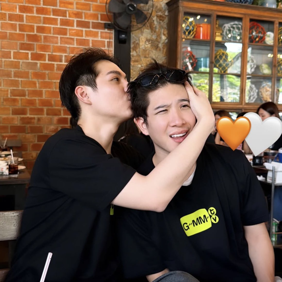 ofrepeater's tweet photo. sigh i miss them can they come back pls https://t.co/sXb0RvgHjL