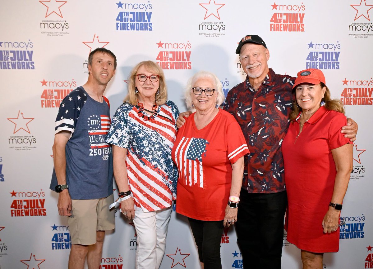 SwiftNYC's tweet photo. Donna Kelce says Taylor and Travis’ wedding was “magical, man, magical!” in an interview at the Macy’s 4th of July fireworks event in NYC! 🥹 https://t.co/czLgrYTxUx