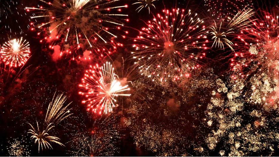 KTTCTV's tweet photo. Rochester fireworks end early due to “technical issues”

https://t.co/CRdv4LNz5f https://t.co/GJ4WHb85pW