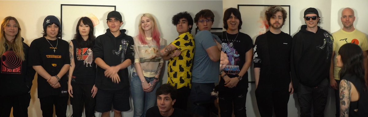 FitMCAlt's tweet photo. We already settled the QSMP height debate in Brazil https://t.co/jRQVgLcmLJ