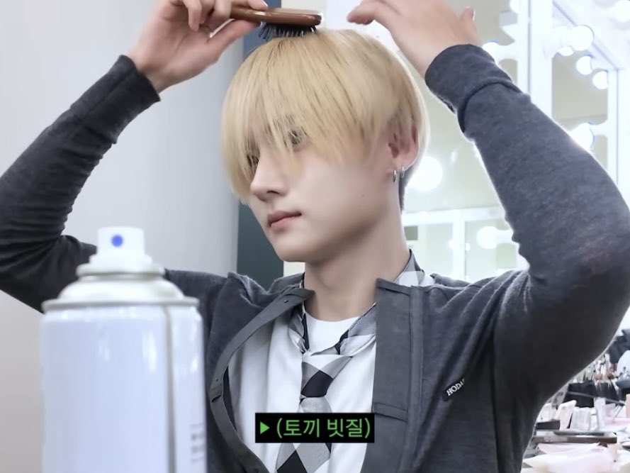tkddnjslll's tweet photo. 토끼빗질모으기 https://t.co/8AbvpEvzRT