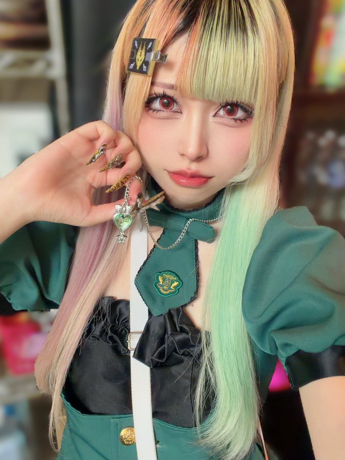 rabiraba_cafe's tweet photo. 日付が変わりました❣🐰
＃ラビットラバーズカフェ 
本日のうさガールは

🤍ぱぴ @rlc_papi_
🤍せり @rlc_seri
🤍ねる @rlc_neru

です🐰
たくさんのニンゲンさんのお越しをお待ちしてます🥕 https://t.co/MiyqjKKYA9