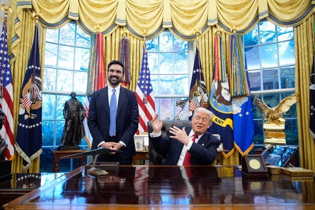 RchelCL89's tweet photo. @StevenCheung47 @realDonaldTrump @FLOTUS Just more empty, showmanship and theatrics by #Trump the people voted for and demand #MassDeportation and “draining of swamp “ #Deepstate etc However this is what #Trump actually DOES 👇🏼👇🏼/failed to do .. failures ‼️‼️😬😬 https://t.co/QTc7p69OuJ