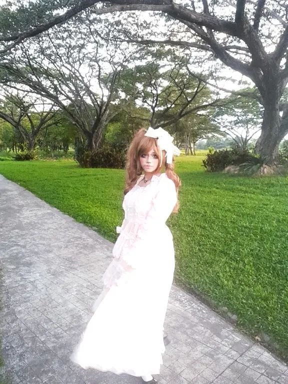 mayalovescheese's tweet photo. new dress!!! there were so many ppl.... https://t.co/wwAbOWuUM4
