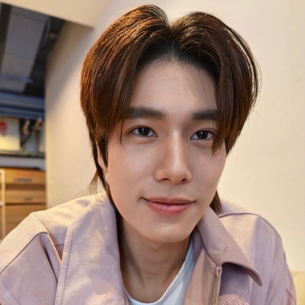 XCIIIYAS's tweet photo. muka muka “poooooond mau jajan itu boleh yaaaa 🥺” https://t.co/RKk9rQMimv