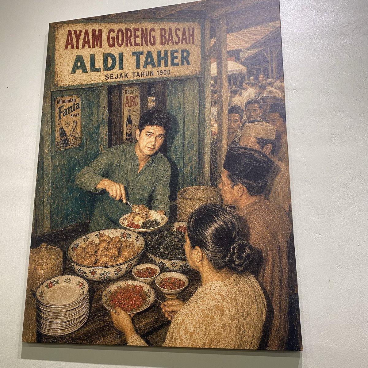 alyeeey's tweet photo. jadinya makan alditaher soalnya lupa ambil nomer antrian :D https://t.co/ob7ss5iaiV