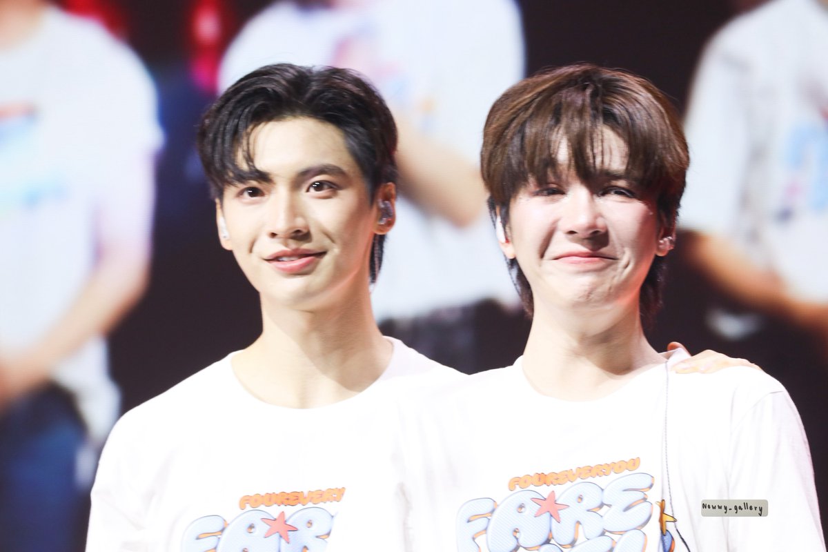 newwy_Gallery's tweet photo. สำหรับพี่ พวกเธอคือฮิลล์อีสเตอร์ที่โคตรสมบูรณ์แบบ ขอบคุณที่ทำให้ได้เจอฮิลล์เตอร์นะปอนด์เอิร์ธ
LAST MEMORY WITH FOUREVER YOU 
#FoureveryouFarewellParty 
#Pondponlawit #Cooheart #PondEarth 

@cooheartt  @pondponlawit1 https://t.co/ubFKURLUdd