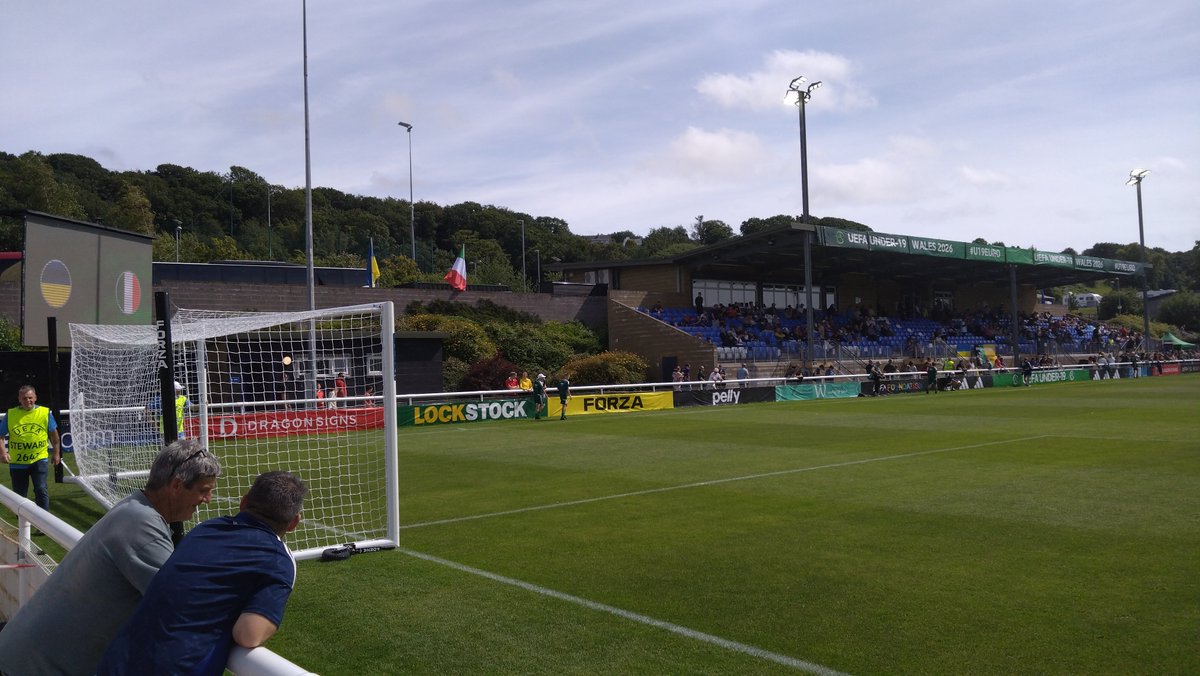 istadia's tweet photo. Our engineers are set at @bangorcityfc for Ukraine v Italy & at @CaernarfonTown for Serbia v Croatia in the @FAWales @Cymru hosted @uefa U19's
#ledscreens
#scoreboards
#internet
#wifi https://t.co/0MSR6v9Tvw