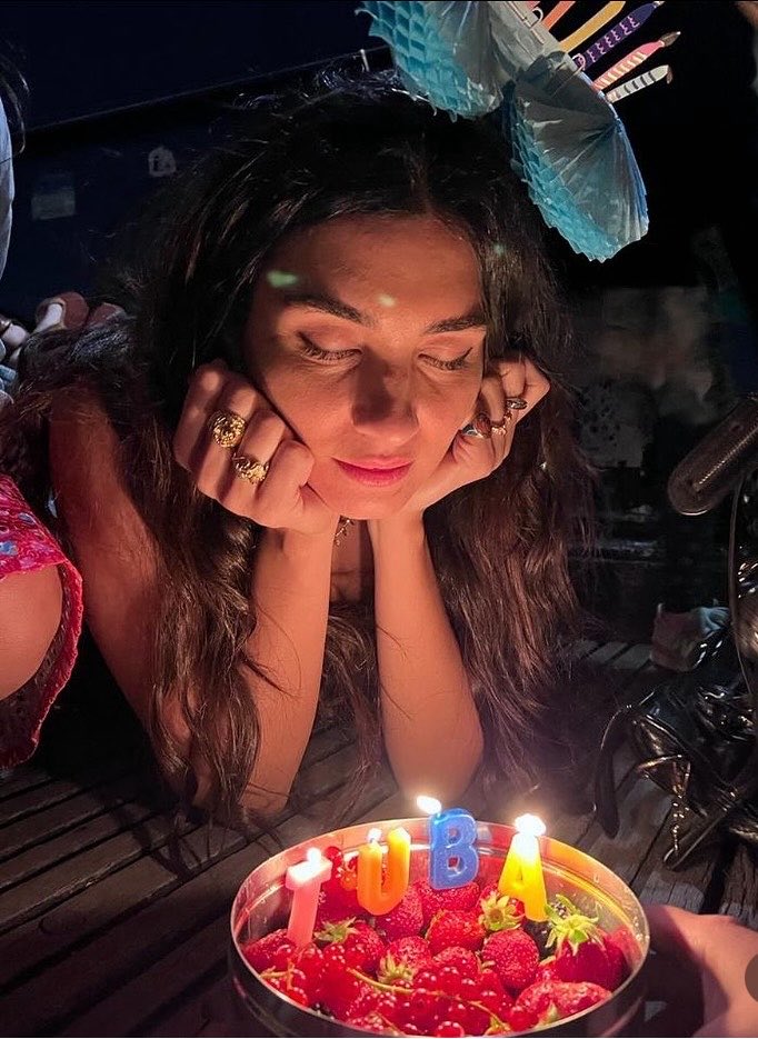 WenCA26's tweet photo. Happiest Birthday!🎂
To the most talented and multifaceted artist. Thank you for the unforgettable characters you've brought to life and for inspiring us every day with your humility and kind heart. Wishing you continued success and, above all, true happiness.🤍
#TubaBüyüküstün https://t.co/crOoUfcjfe