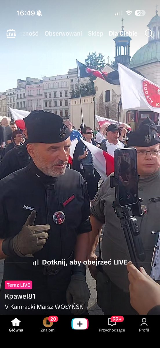 szumand's tweet photo. Przepraszam ale dlaczego to coś nie tylko przebywa na wolności, ale właśnie nawołuje do przemocy i to publicznie?
Panie @TomaszSiemoniak Panie @w_zurek o co tutaj chodzi??? https://t.co/xkQnxw43lw