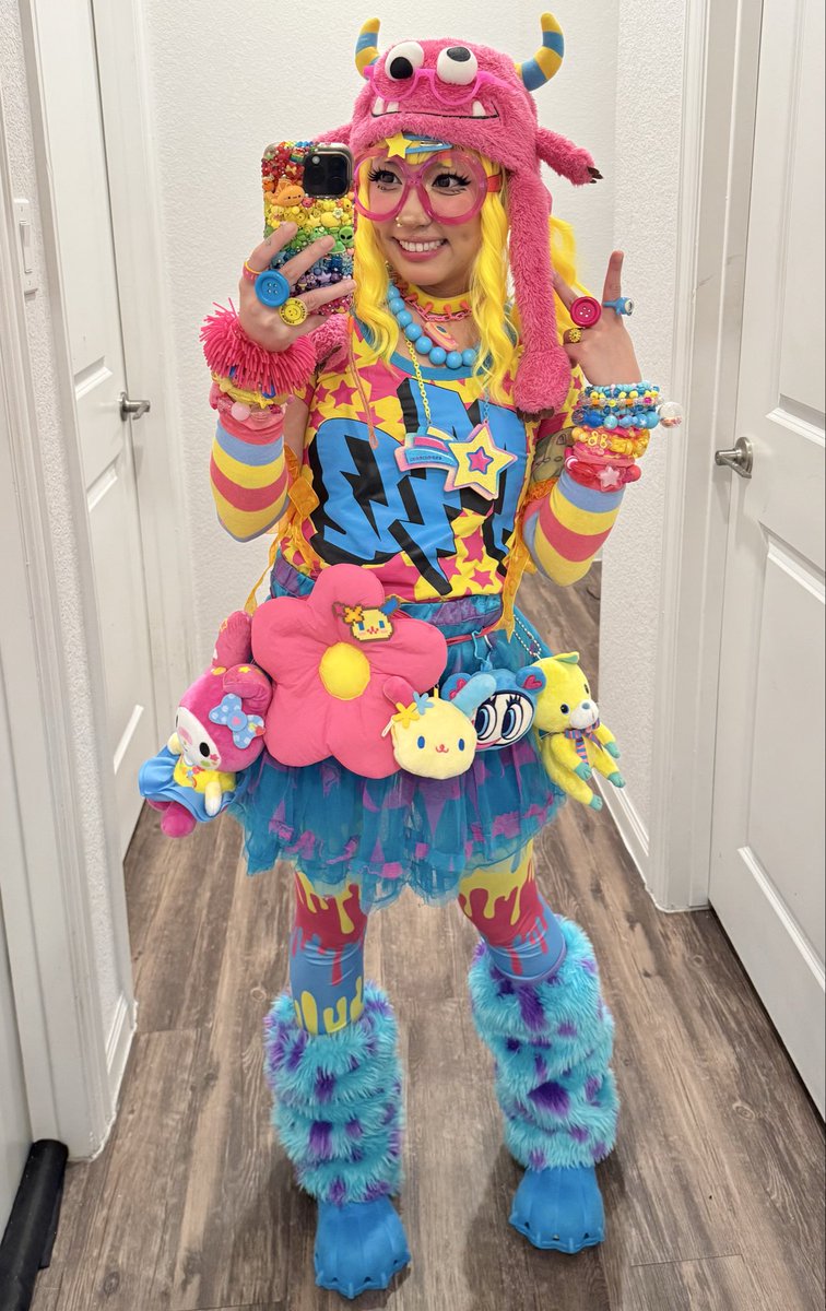 itmecybrgrl's tweet photo. Pride Decora #5: Pan flag 🩷💛🩵 https://t.co/ZukMIjhdTG