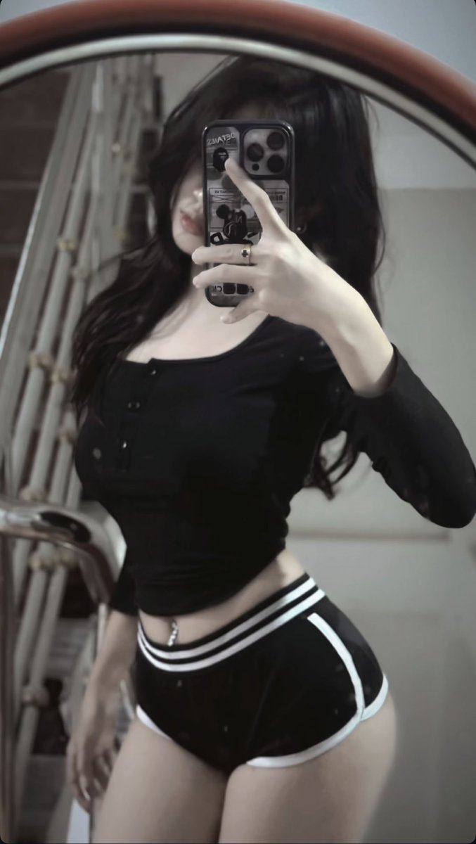 JuLLyb9ak's tweet photo. 🫩 https://t.co/N8b7UQj7cQ