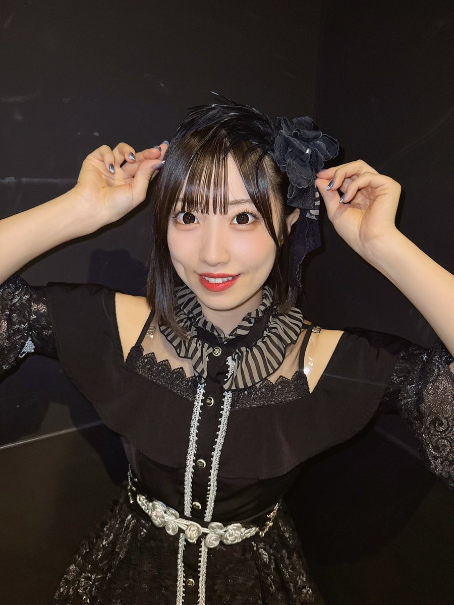 imai_rina's tweet photo. 〖KANDA SQUARE HALL〗〖池袋サウンドピース〗
ありがとうございました🖤💫

久しぶりの会場にみんなと一緒に行けて、
5曲ノンストップで熱い時間過ごせて、

今日も1日凄く楽しかったよ(◜ᴗ◝ )🫶🏻

楽しい日曜日をくれてありがとう〜🌹

#アンビス https://t.co/3ZBFGuMP5T