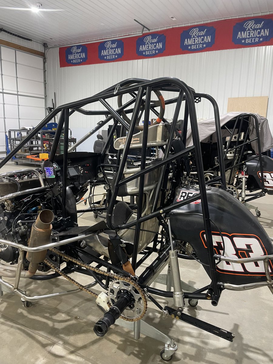 dawsoncram41's tweet photo. Just got back home to nc on 3 hours of sleep, getting to hop in a dirt car today for the first time in 11 years. Had my @MHR_racing74 car on the RR for practice yesterday 😆 https://t.co/IWxMvrlcQs