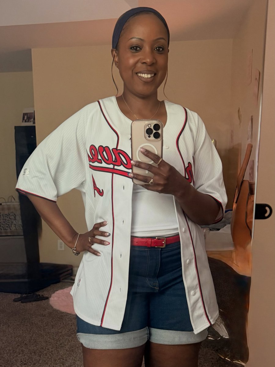 dryolodnp01's tweet photo. July 4th date day and a braves game with my big cousin Murphy! ❤️🤍💙
#sheredy
#ilovemyconsin
#happy4thjuly
#emptynesterslife https://t.co/0nKfY1YlTS