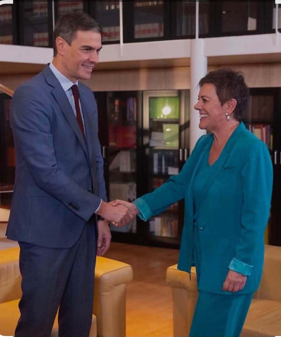 PPakana's tweet photo. @psoedeandalucia @MariaMarquez_R Esto si que es un pacto de la vergüenza. https://t.co/q3nDW9FK7q