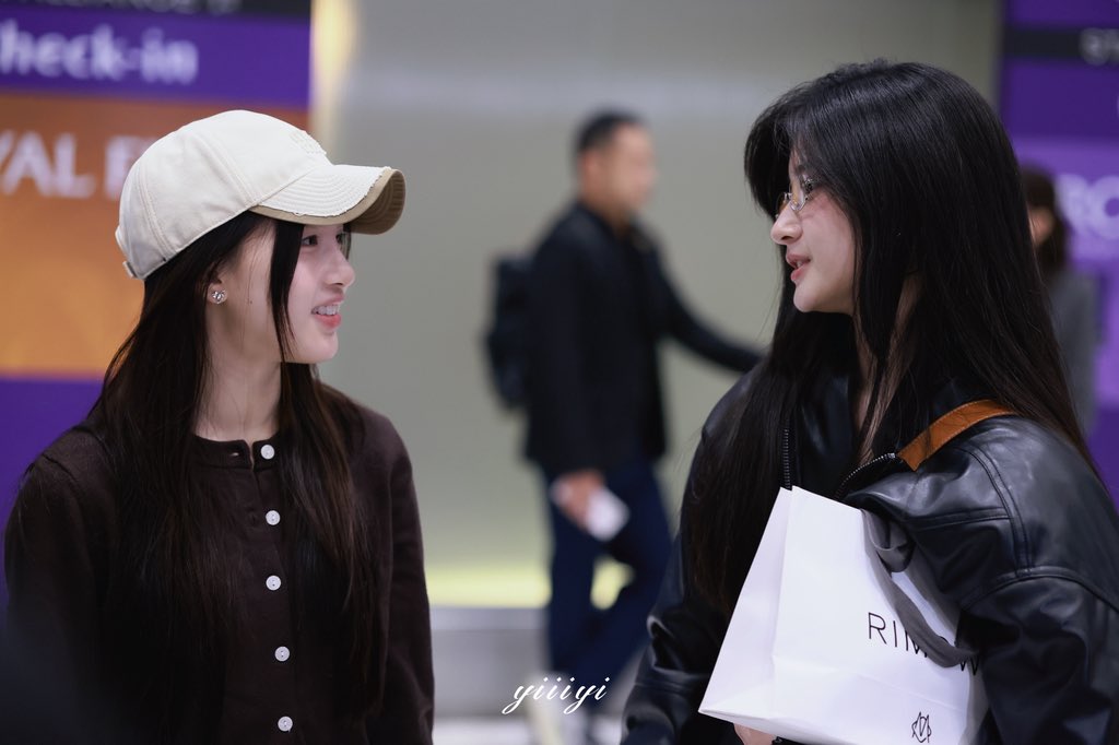 yiiiyi_11's tweet photo. ไม่อยากจากกัน🥺

#MablexHauteCoutureFW26
#BleJie #Mable_Siriwalee #pangjiewr https://t.co/IznNFVmkcB
