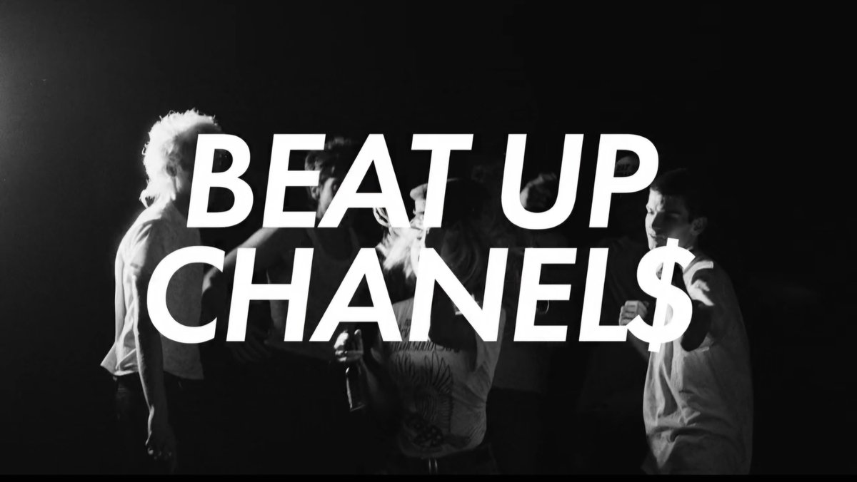 MAXISCRANKINGIT's tweet photo. NEW LOOK AT BEAT UP CHANEL$ STAGE VISUALS FROM @kaituhhh VIA HER WEBSITE https://t.co/4xxNwochaD