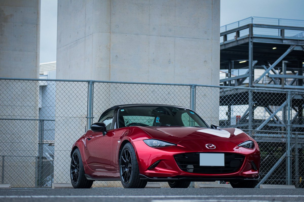 Riku_ROADSTER's tweet photo. New Wheel ＆ New Tire 

Wheel   POTENZA SWO1O 
              16×8.0j +40

Tire       POTENZA Adrenalin re005 
             205/50R16

 #POTENZA 
 #ブリジストン
 #newstyle 
 #ロードスター https://t.co/74ECipGybN