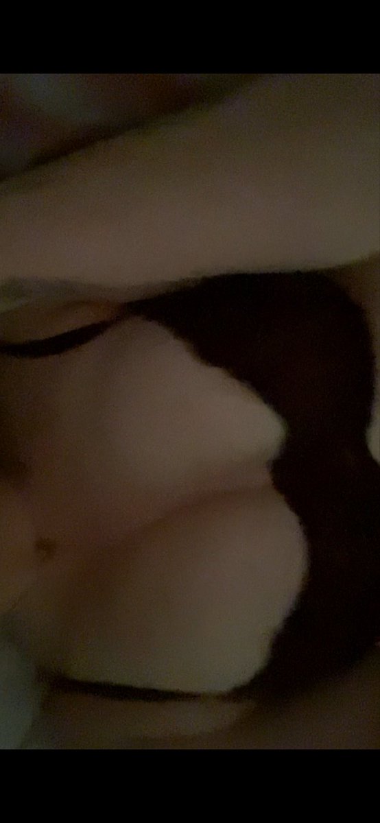 crypticcxvoidd's tweet photo. mwah xoxo 
all tit, no personality ! 
#nsfwtwtًً #nsfwtwtً #nsfwtwtًًً #nsfwtwtًًًٌٌٍِّ 
#nude #australian #adult #content https://t.co/W0UDj92RNc