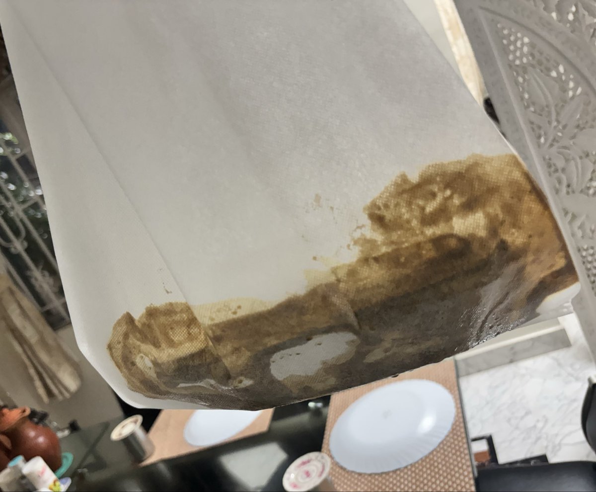 Dipti1709's tweet photo. This is how my food was delivered by @zomato 
@deepigoyal @albinder 

Completely unacceptable. It’s sad to see service standards fall so drastically. Customers deserve better.

Time for Zomato to take accountability.

#Zomato #CustomerService https://t.co/koyyNc42JL