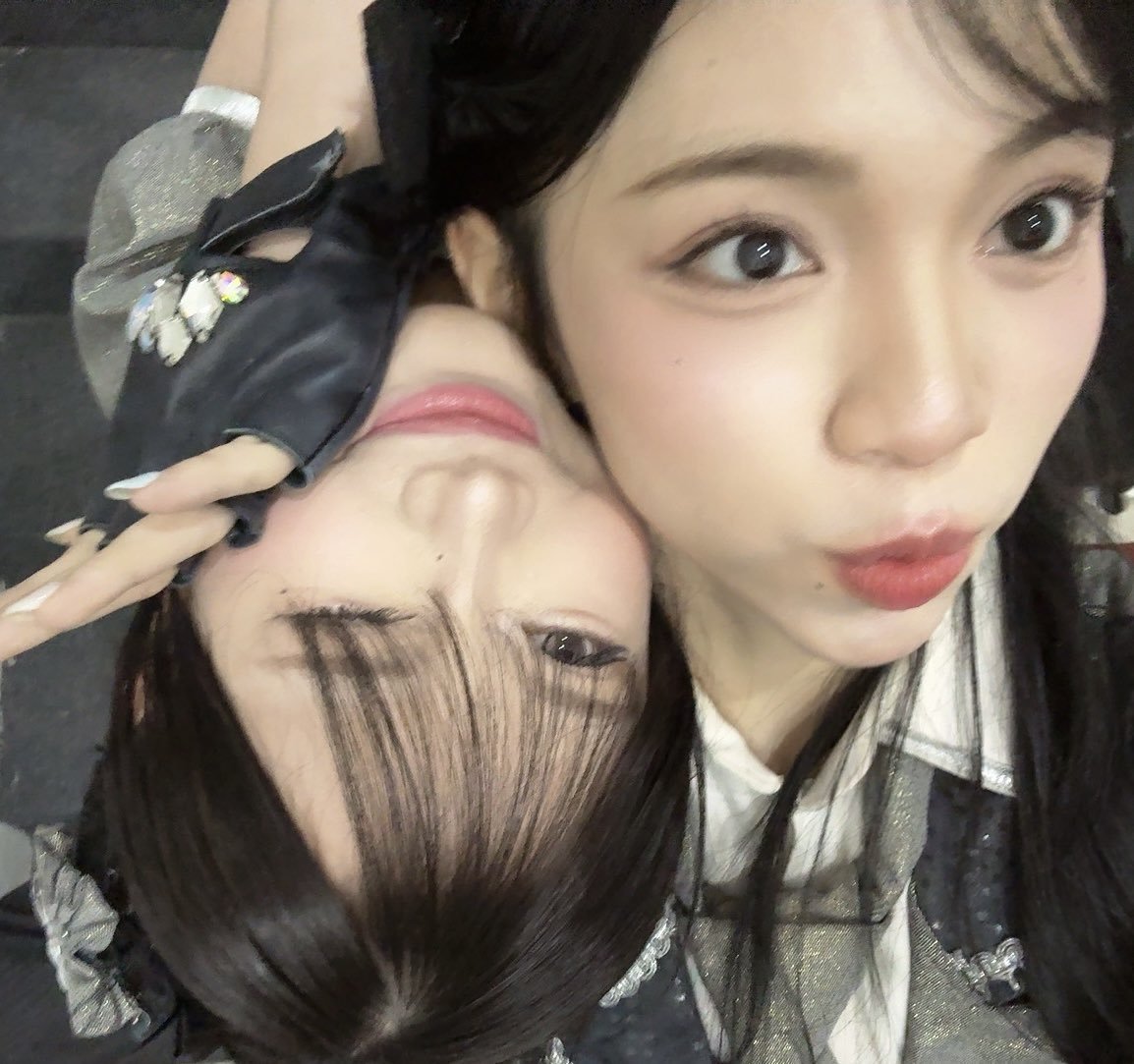 odebukanpuisi's tweet photo. CIEEE ROMMATE NICHHHHH 😭😭😭

@Aralie_JKT48 @Kimmy_JKT48 https://t.co/xtZMjx5dix