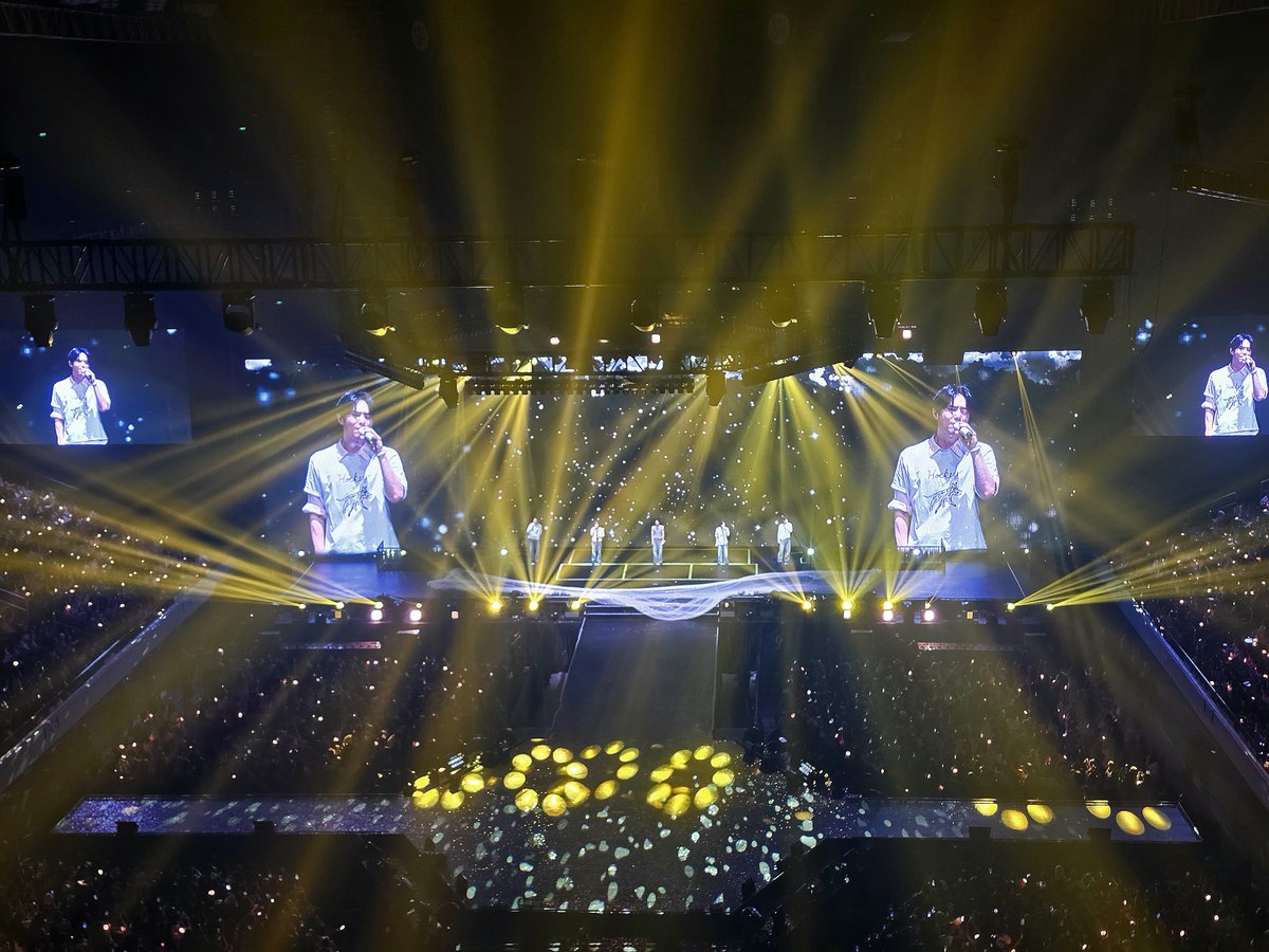 eamazzir's tweet photo. Appreaciation post yet again to the stage design of #EXhOrizoninManila
You are so beautiful, Exo. You still feel like home. Thank you for fulfilling your promise and coming back to Manila. We love you so much. 🥹🫶 https://t.co/ATxLe6swtu