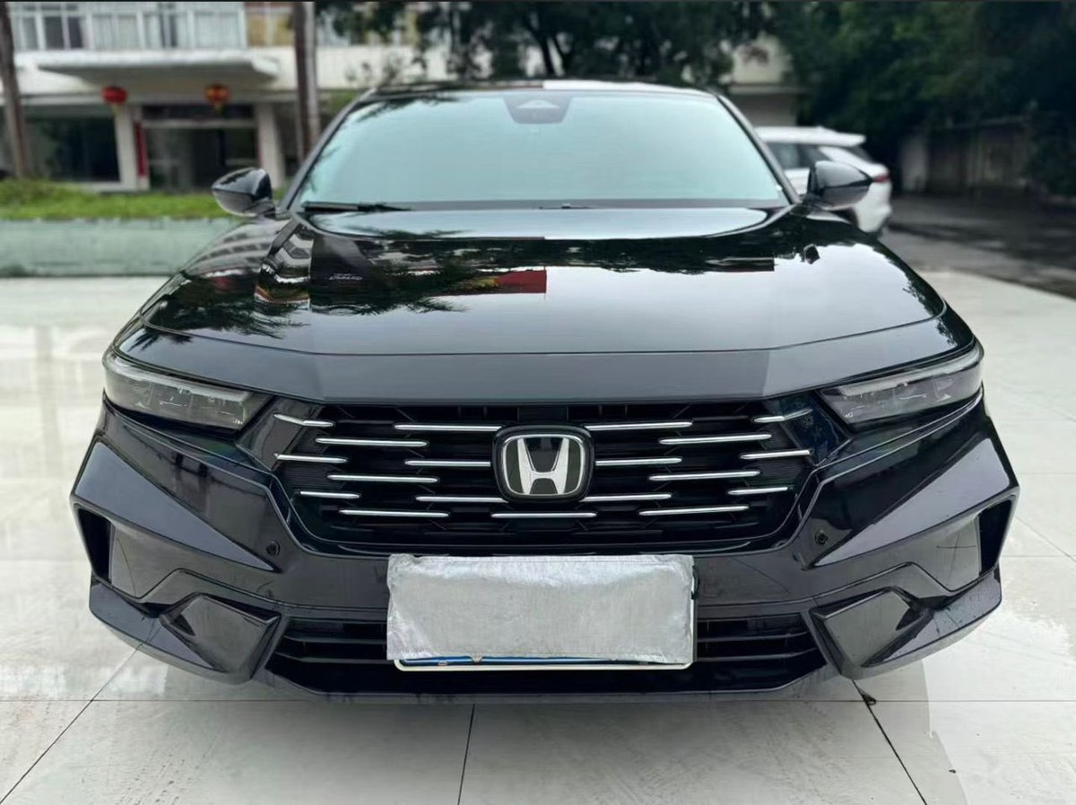 nolimitmiracle's tweet photo. 2025 model Honda Accord , Luxury Edition, keyless entry, one-touch start, 

🏷️26M  Naira 
Door step delivery 

multifunctional steering wheel, head-up display, adaptive front and rear lights, LCD instrument cluster, multi-color ambient lighting, large screen navigation, rearview camera, electric leather seats, sunroof