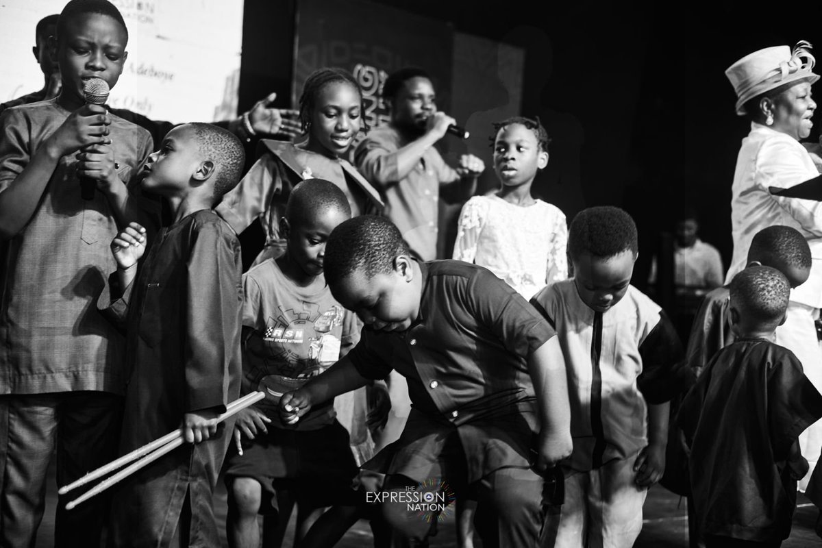 rccgtenofficial's tweet photo. Our response to God's goodness was simple: thanksgiving. 

We rejoiced before the Lord with gladness, celebrating His faithfulness and acknowledging that every testimony, every open door, and every breath is a gift from Him.

#JulyThanksgivingService #AboveOnly #TheManifoldHouse https://t.co/p7bdWbSkKd