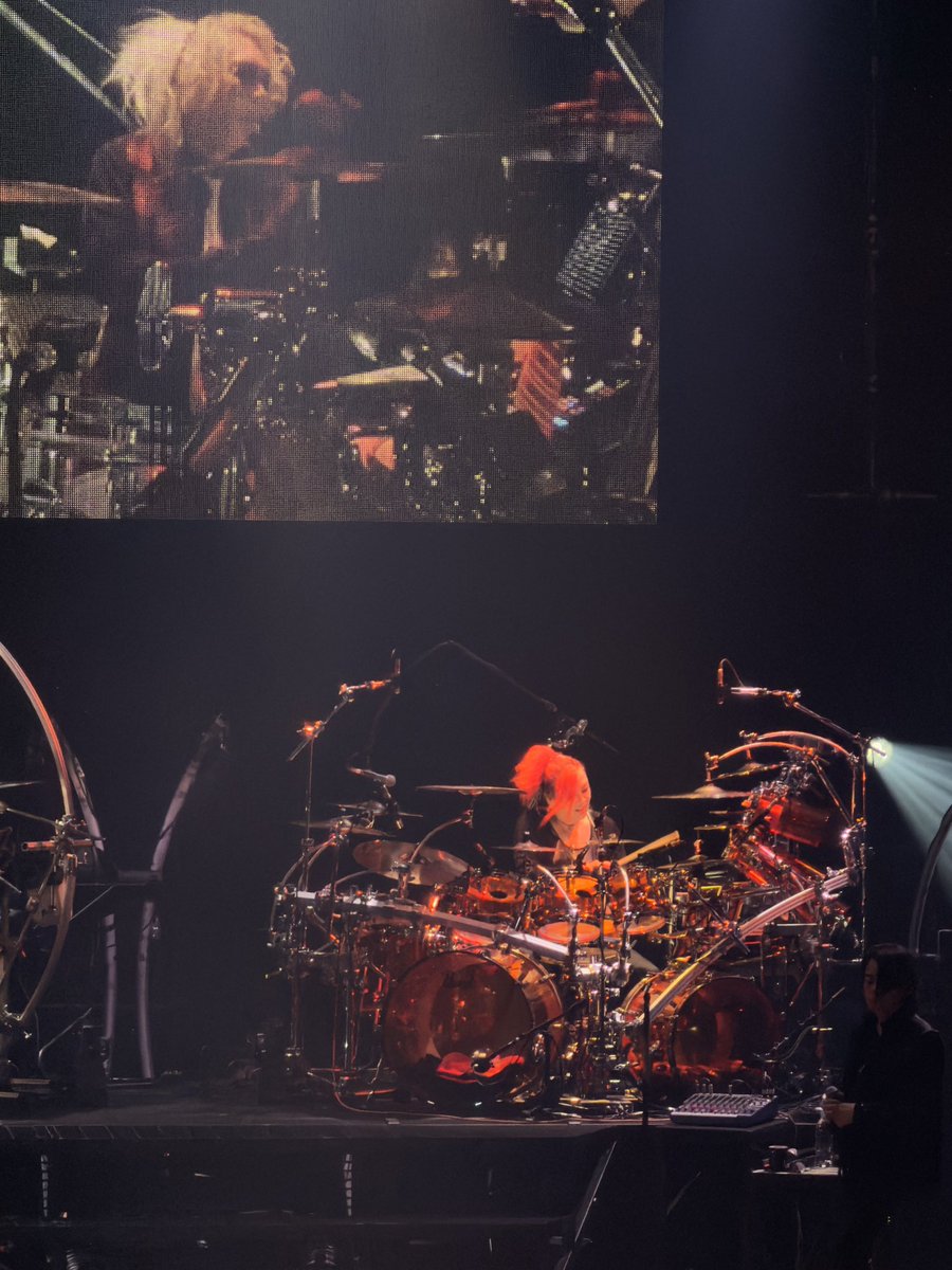 emi027963's tweet photo. もしかして
奇跡の瞬間を捉えてた…？😭

#LUNAPIC
#LUNASEA
#真矢
#淳士
#名古屋day2 https://t.co/UeoWMYrNMP