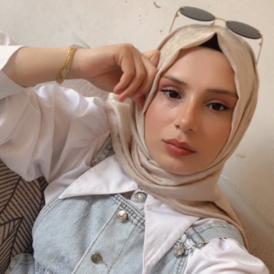 _kimbugamzelii's tweet photo. #YeniProfilResmi https://t.co/MqKzkUAnYF