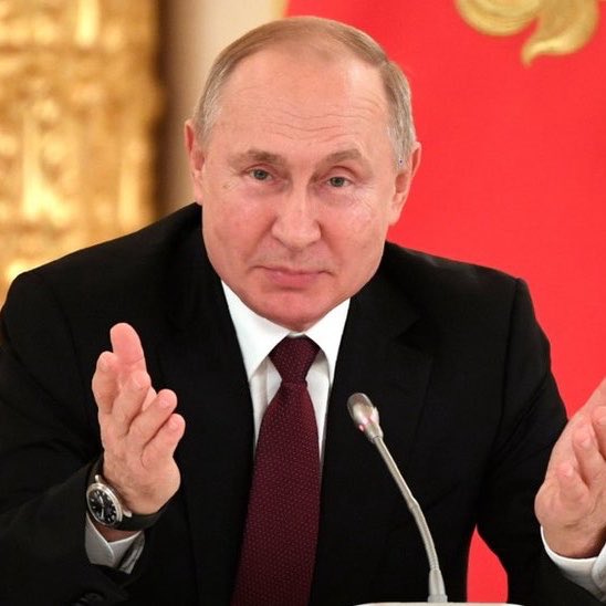 O_Papo_'s tweet photo. 🚨 RÚSSIA PRENDE COMUNISTA POR NÃO RECONHECER A FEDERAÇÃO RUSSA 🇷🇺👮🏻‍♂️

A ativista Larisa Bachieva foi condenada a 6 ANOS de prisão por liderar um comitê que considera a URSS ainda viva e a Rússia um estado ilegítimo. https://t.co/MaQyxKBmdC