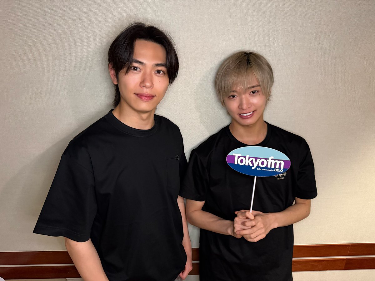 7mpickup_tfm's tweet photo. 今日の担当：影山拓也＆佐藤新❤🩷

「IMP.の #IMPickup」今日も放送！📡
7月6日、今日はなんの日でしょう？？

#影山拓也 #佐藤新 がピックアップ☑️
今日は何気ない日常を愛しちゃう…そんな記念日🌳

📻https://t.co/aO8wRX4Hc6

#IMP. @_7mp_official_ #TOKYOFM #JFN https://t.co/H5jAXV19RE